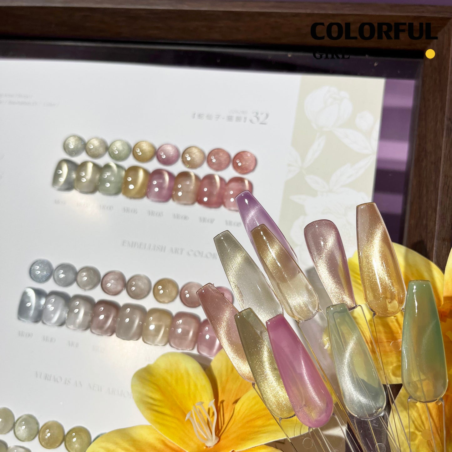 【พร้อมส่ง】YURIAO32สี สีเจลแคทอายเนื้อซาติน สีลูกแก้ว ฟรีชาร์ทสี Cat eye แม่เหล็ก (แถม ชาร์ทสี ทามาให้แล้ว)