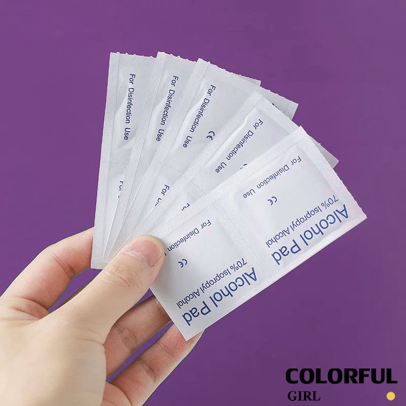 แผ่นแอลกอฮอล์ 75% Alcohol Pad สำหรับทำความสะอาดและฆ่าเชื้อโรค ขนาด 100 ชิ้น/กล่อง และ 50 ชิ้น/กล่อง ช่วยรักษาความสะอาด