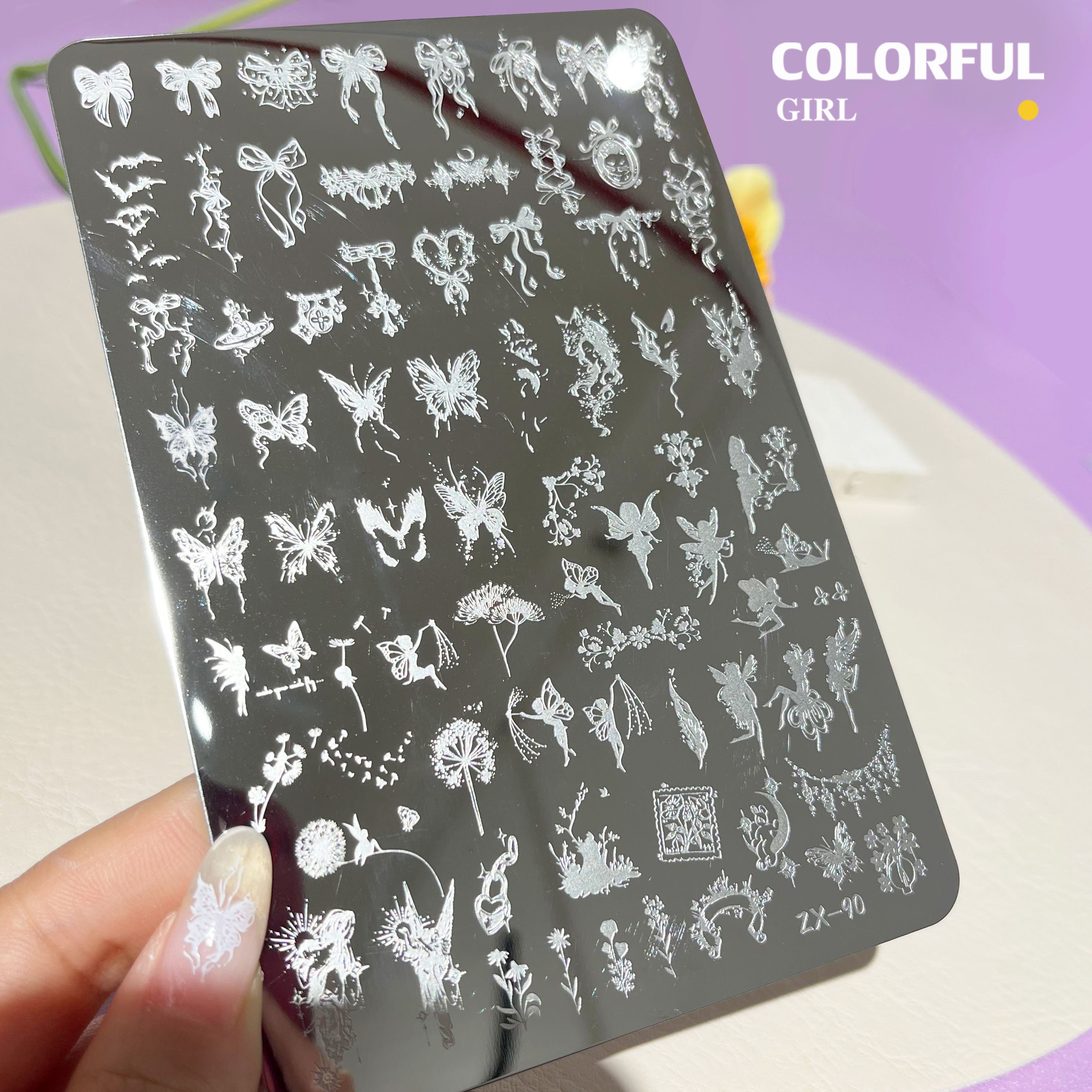 Stamping plate แผ่นปั้มลาย เพ้นท์ลาย ลายฉลุพิมพ์เล็บ ( มีหลายลายให้เลือก )