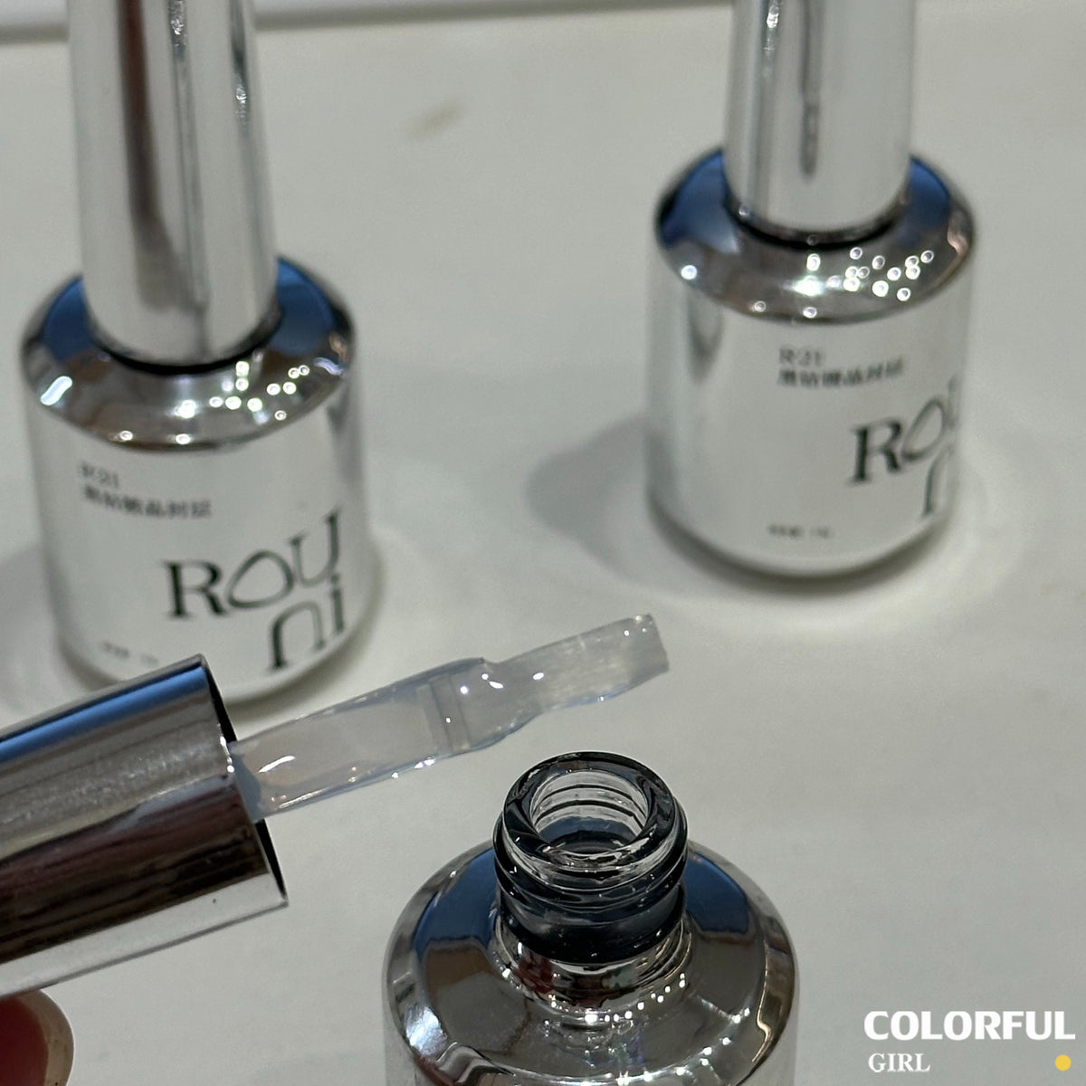 Rouni Function Gel Series 15ml เจลทำเล็บ เบสเจล ท็อปโค้ท Builder Gel ต่อเล็บ หลายรุ่น R21 Black Diamond Glossy Top Coat เงาเพชร กันรอย ติดทนนาน