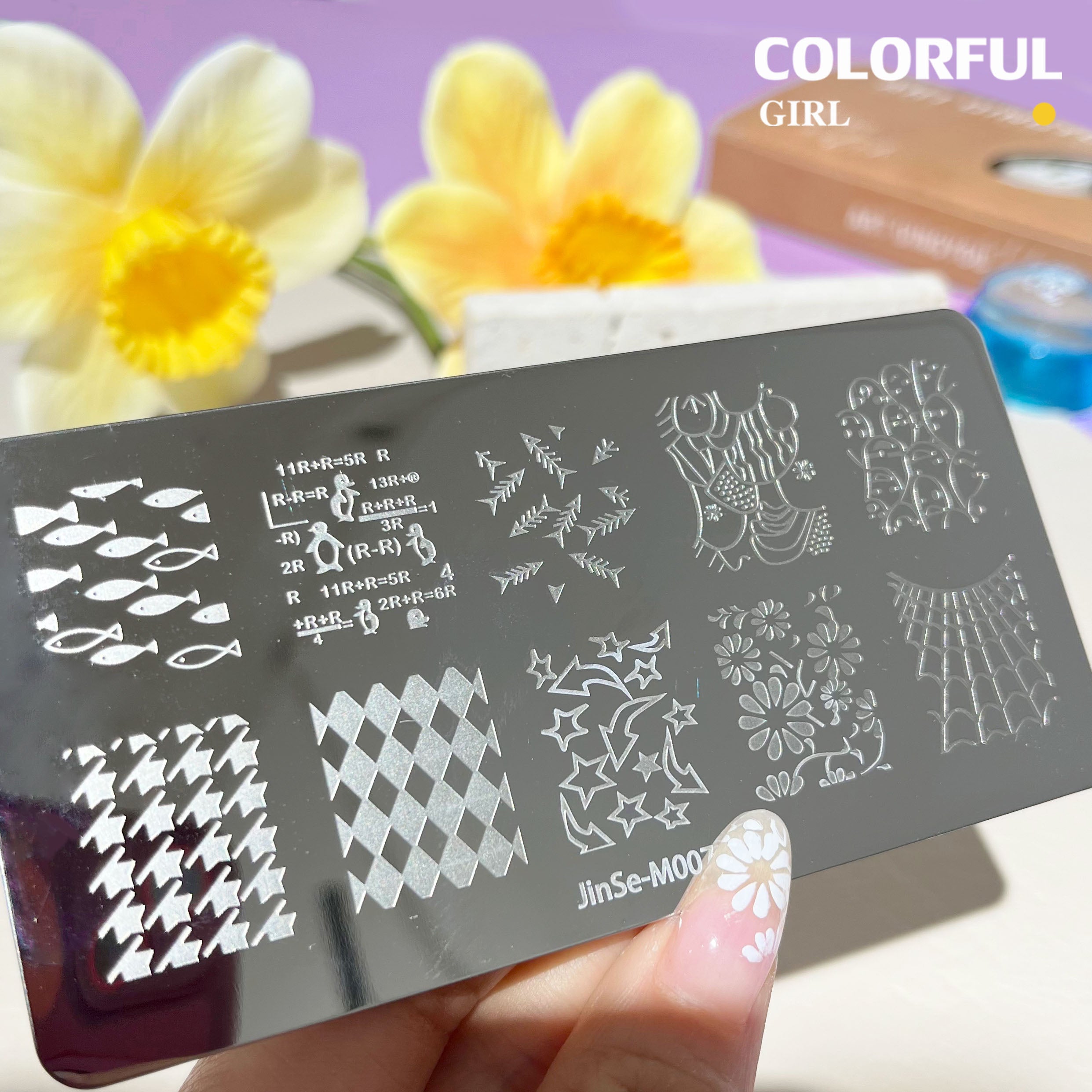 Stamping plate แผ่นปั้มลาย เพ้นท์ลาย ลายฉลุพิมพ์เล็บ  ( มีหลายลายให้เลือก )