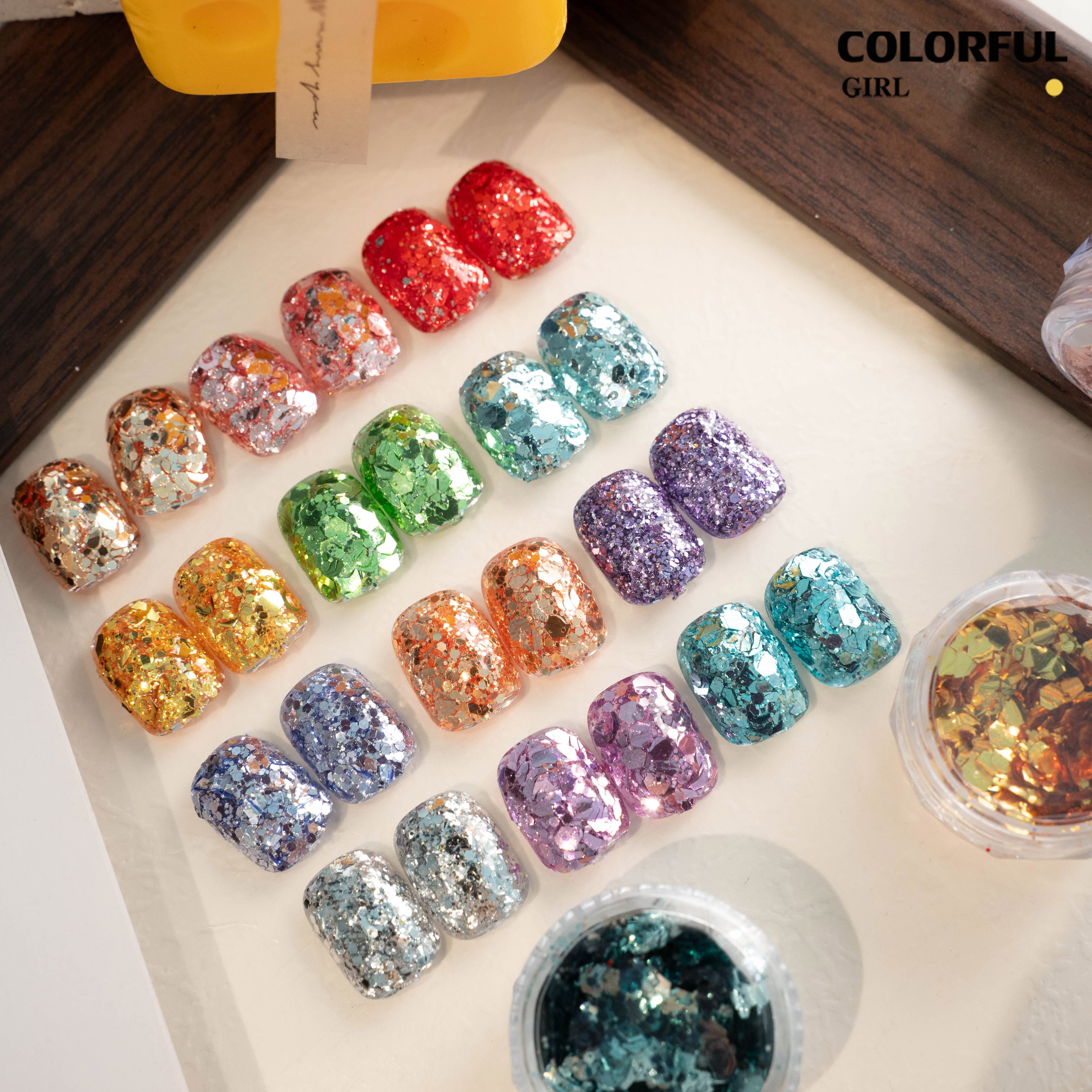 ชุดกลิตเตอร์ตกแต่งเล็บ 12 สี ✨｜Strobe Glitter เลื่อมบางเฉียบ｜กลิตเตอร์หกเหลี่ยมสีรุ้งไล่เฉด｜ผงกลิตเตอร์แต่งเล็บ｜อุปกรณ์ตกแต่งเล็บ DIY｜เลื่อมขนาดใหญ่สไตล์เกาหลี｜อุปกรณ์แต่งเล็บยอดนิยม