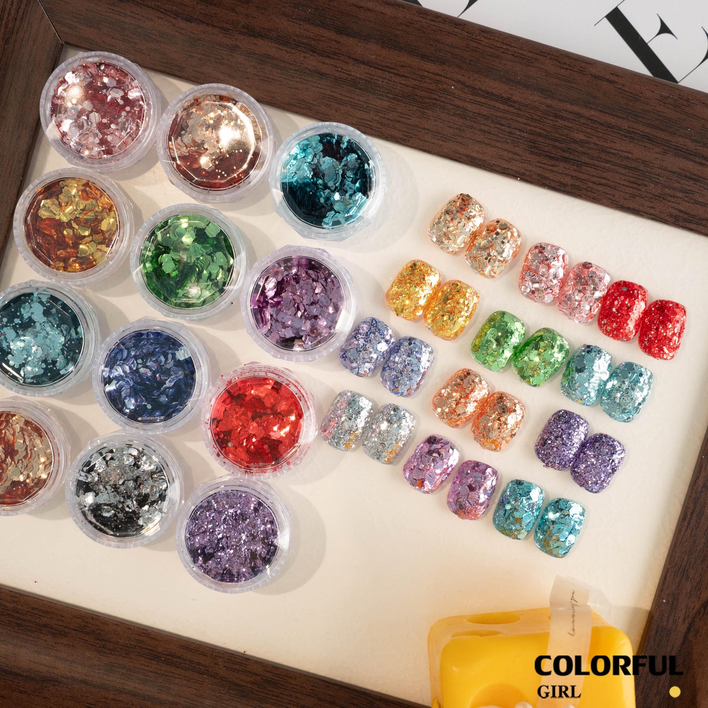 ชุดกลิตเตอร์ตกแต่งเล็บ 12 สี ✨｜Strobe Glitter เลื่อมบางเฉียบ｜กลิตเตอร์หกเหลี่ยมสีรุ้งไล่เฉด｜ผงกลิตเตอร์แต่งเล็บ｜อุปกรณ์ตกแต่งเล็บ DIY｜เลื่อมขนาดใหญ่สไตล์เกาหลี｜อุปกรณ์แต่งเล็บยอดนิยม