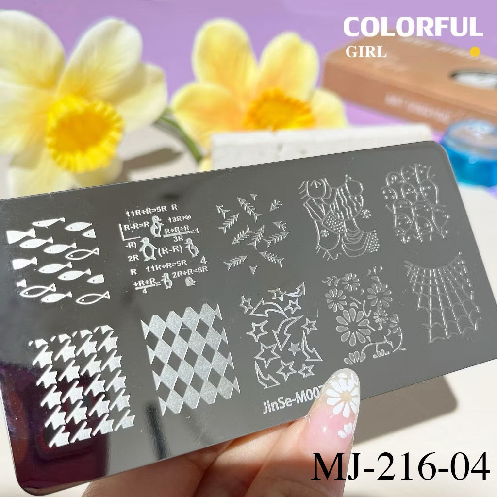 Stamping plate แผ่นปั้มลาย เพ้นท์ลาย ลายฉลุพิมพ์เล็บ  ( มีหลายลายให้เลือก )